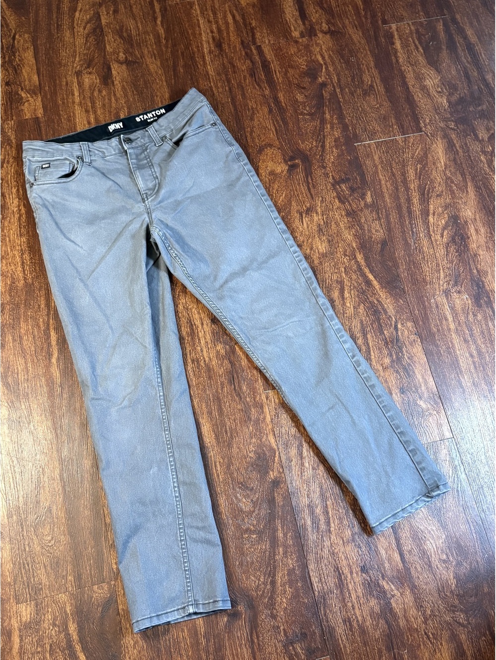 DKNY Stanton Summit Gray Slim Straight Jeans Men’s 30x30 Stretch Denim